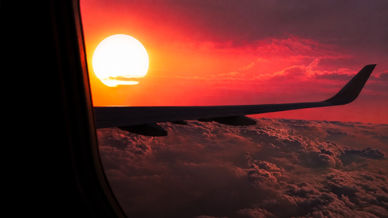 Free Skies photos. A Sunset from Airplane's window.