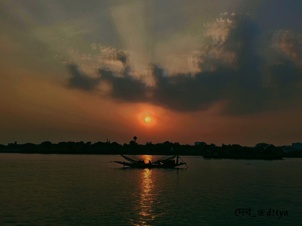 Free Landscapes photos. The Sunset.