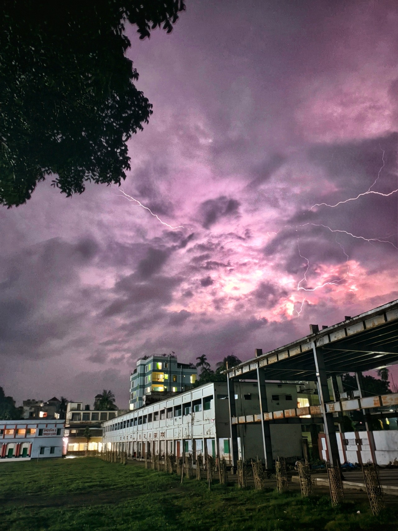Thunder in sky - Nature Photography Gallery