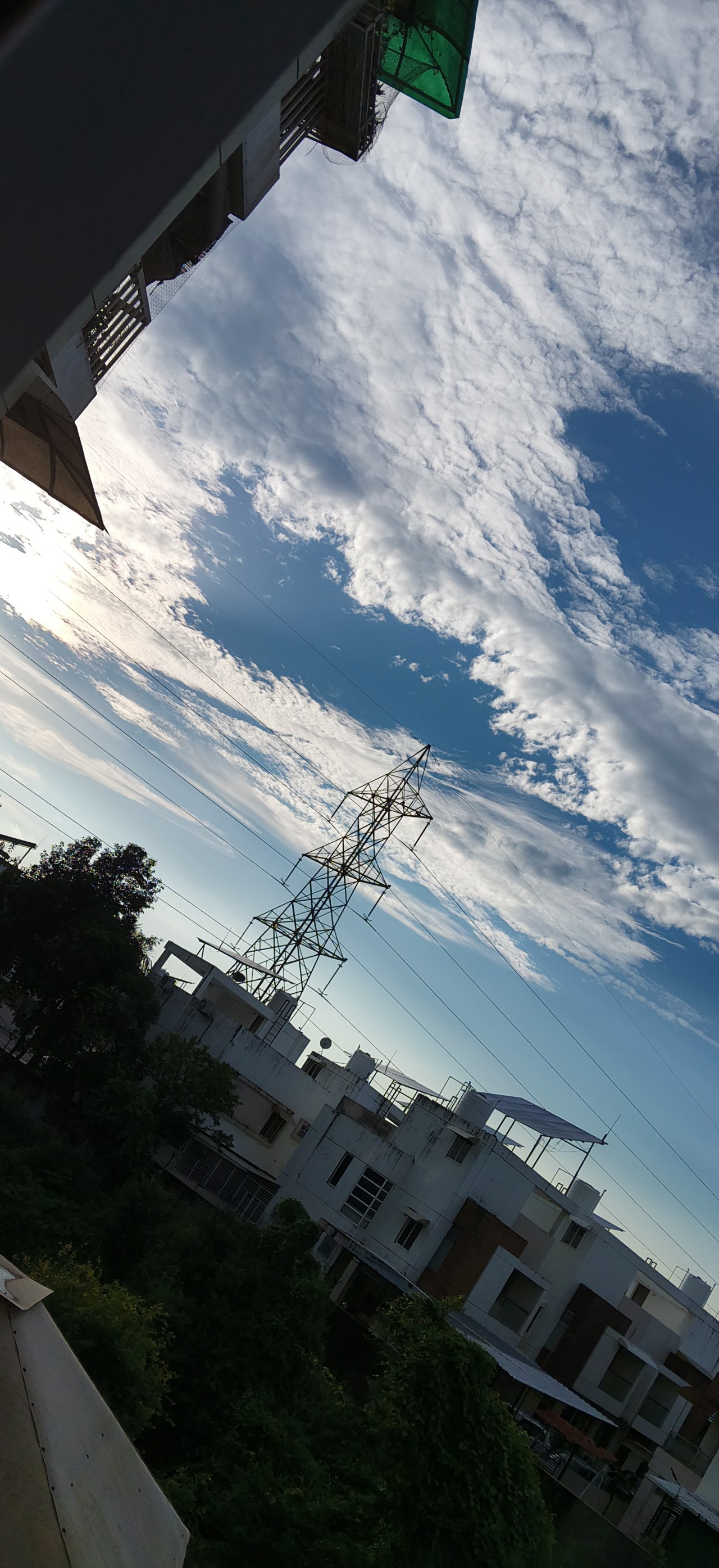 Free Skies photos. India.